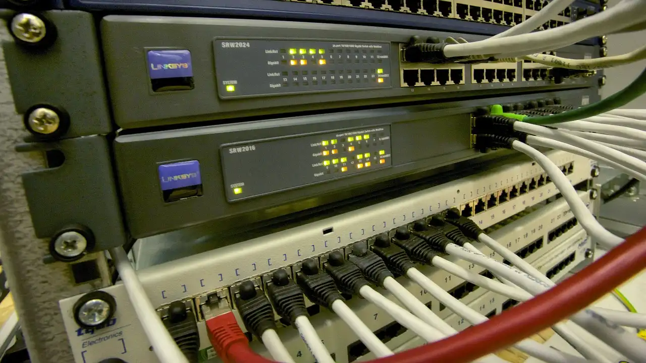 Como armar una red cableada y WiFi en oficina